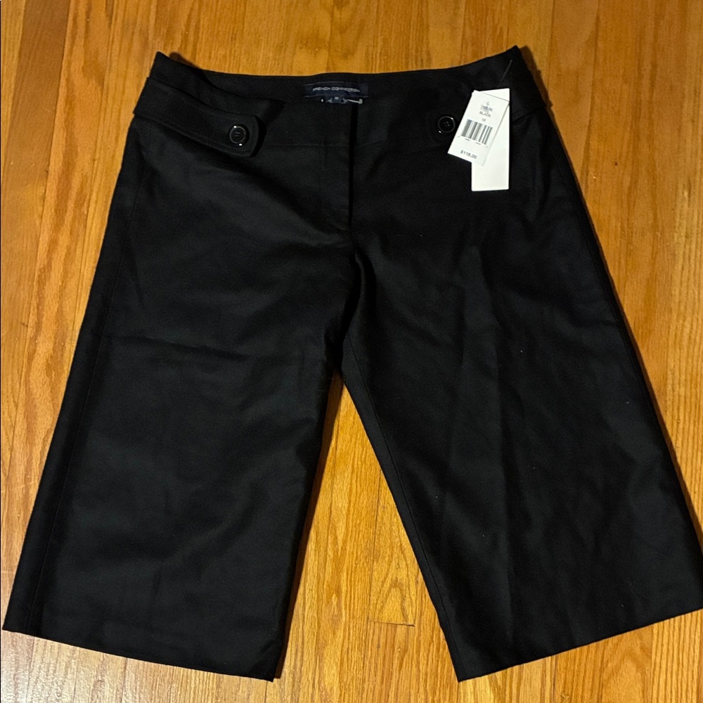 French Connection Black Capris